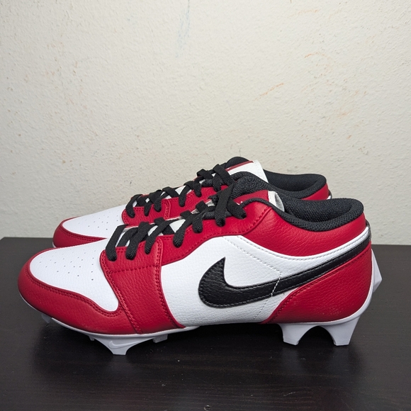 Nike Air Jordan 1 Low TD Football Cleats Chicago White Red FJ6245-106 Mens - Picture 2 of 8